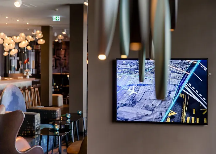 One Frankfurt-airport 3*