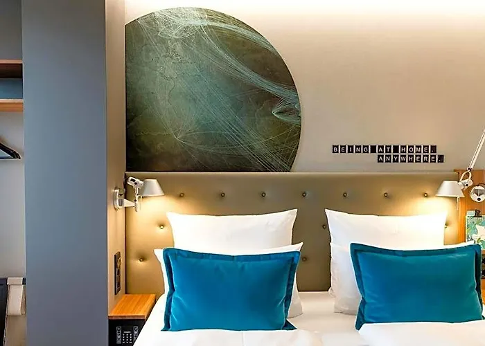 One Frankfurt-airport 3*